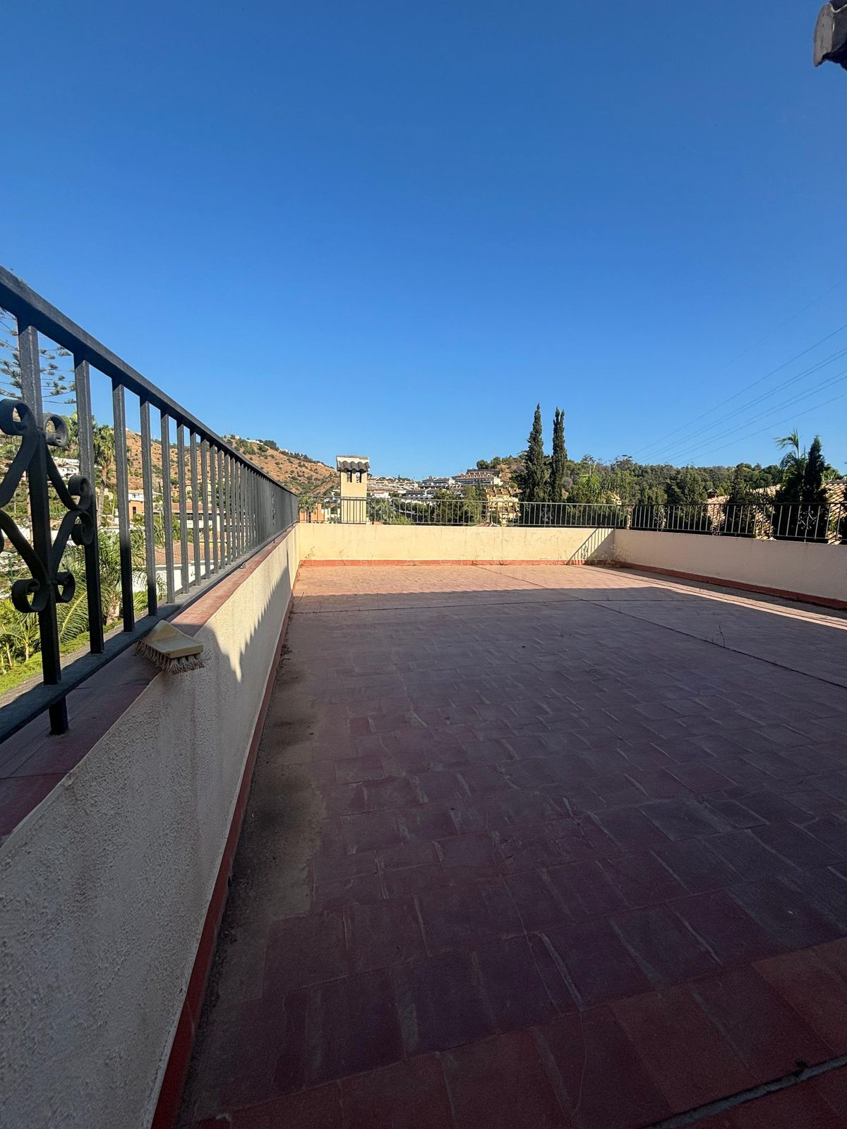 6 Bed Townhouse for sale in Mayorazgo Málaga Ciudad, Málaga, Spain