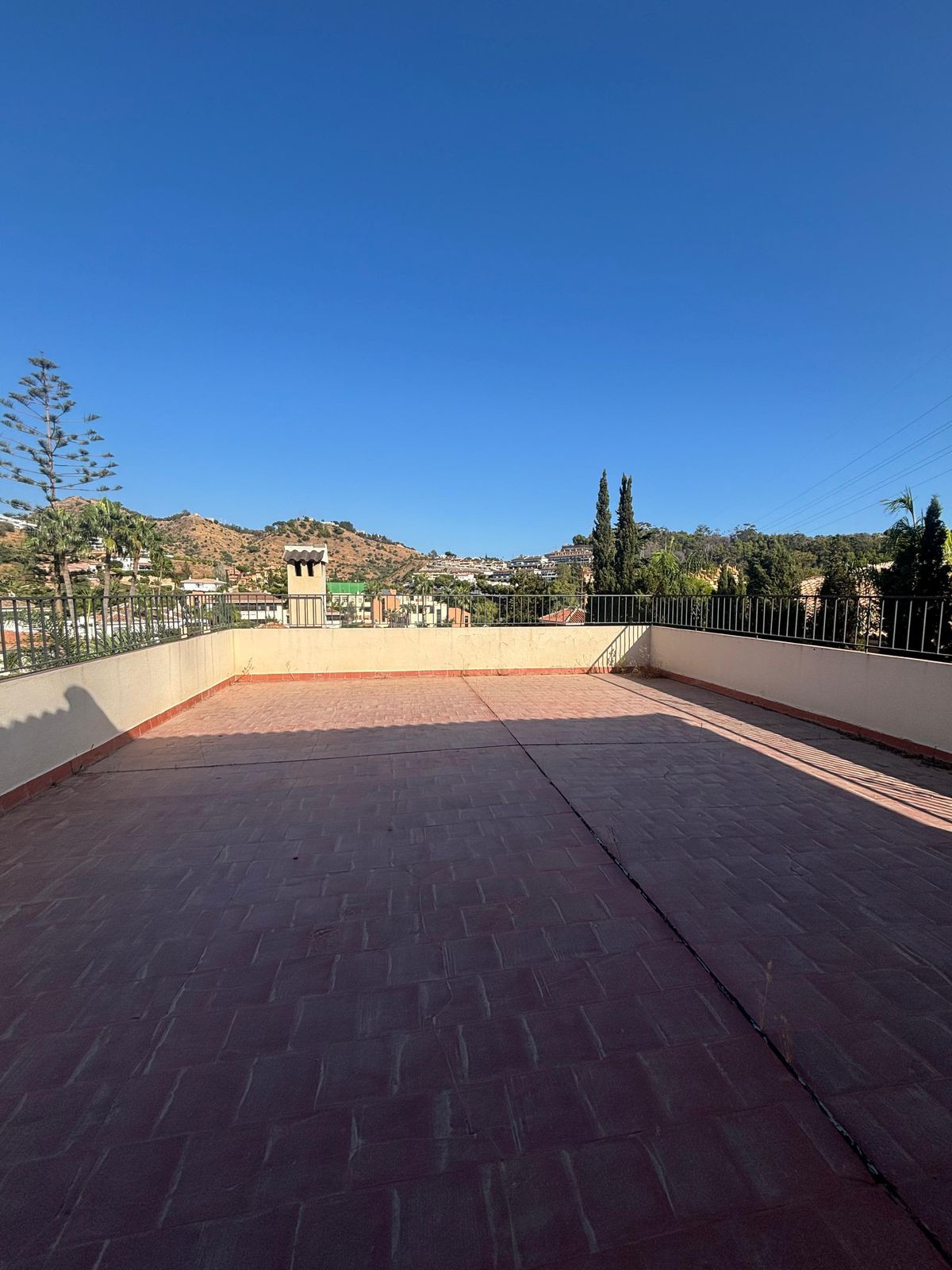 6 Bed Townhouse for sale in Mayorazgo Málaga Ciudad, Málaga, Spain