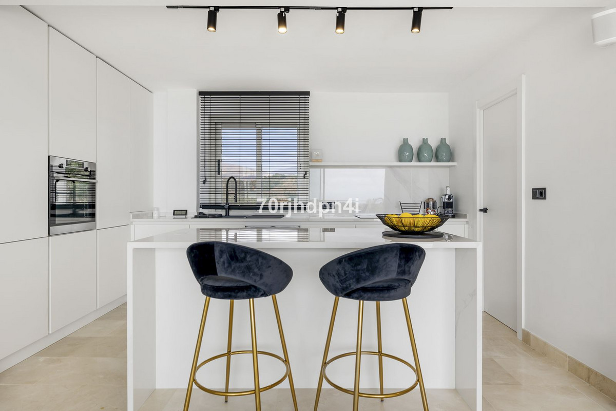 3 Bed Apartment for sale in Estepona Costa Del Sol, Málaga, Spain