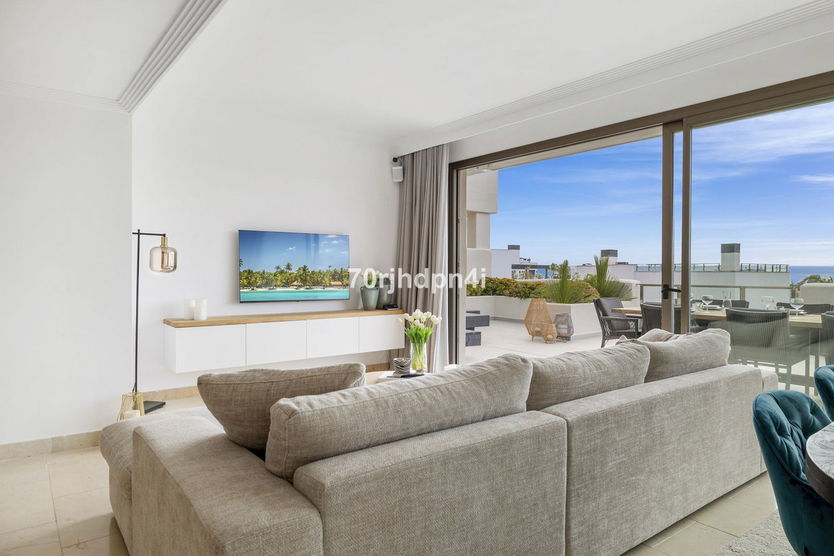 3 Bed Apartment for sale in Estepona Costa Del Sol, Málaga, Spain