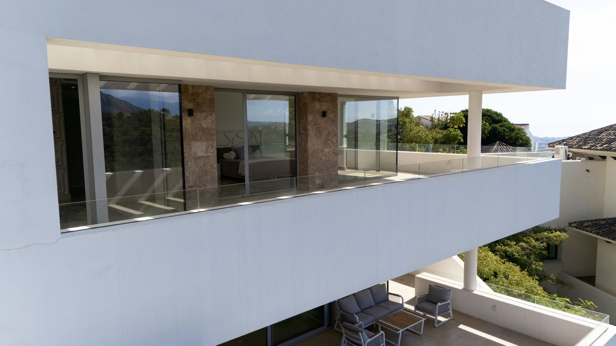 Se vende Villa - Chalet de 6 dormitorios en Costa Del Sol, Málaga, España