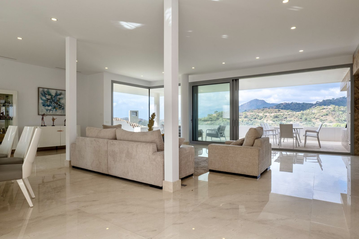 Se vende Villa - Chalet de 6 dormitorios en Costa Del Sol, Málaga, España