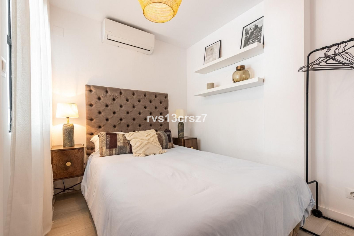 4 Bed Apartment for sale in Nueva Andalucía Costa Del Sol, Málaga, Spain