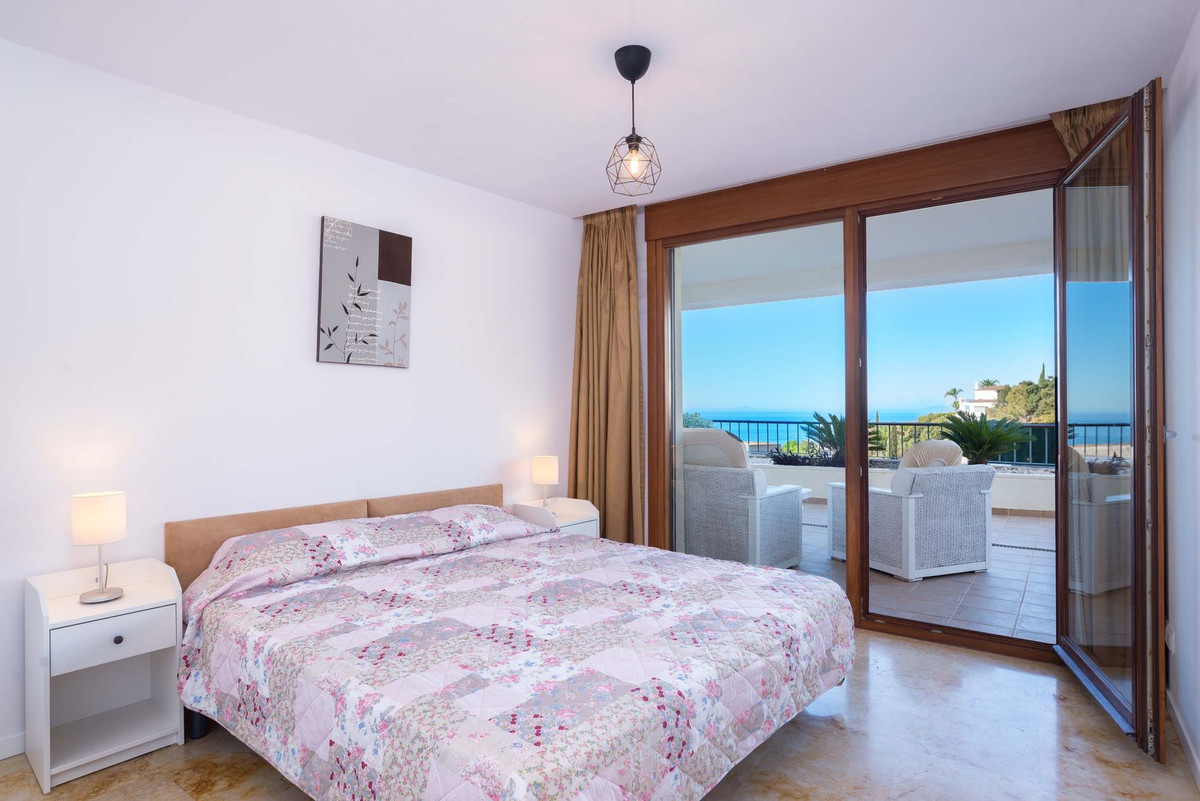3 Bed Apartment for sale in Altos De Los Monteros Costa Del Sol, Málaga, Spain