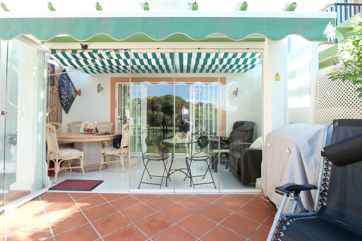 Se vende Adosada de 2 dormitorios en Costa Del Sol, Málaga, España