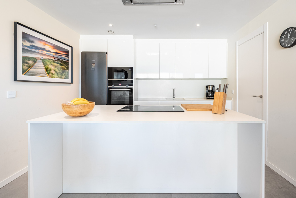 2 Bed Apartment for sale in Fuengirola Costa Del Sol, Málaga, Spain