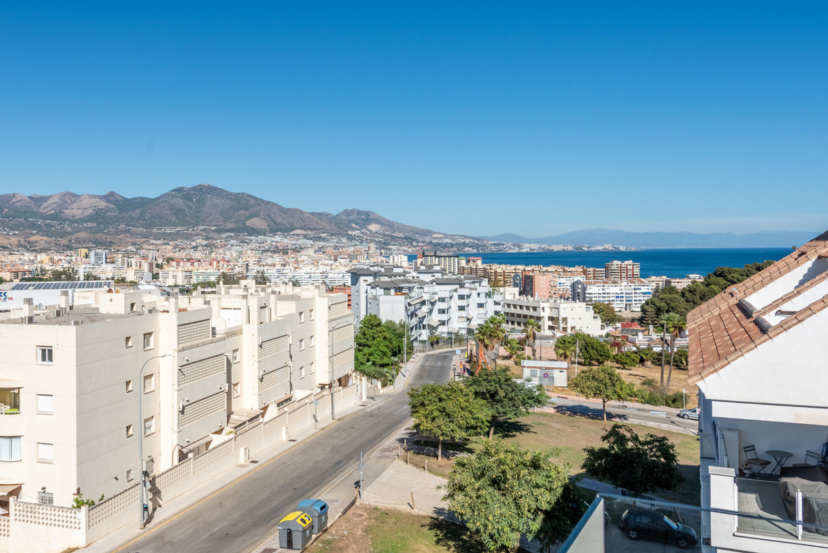 2 Bed Apartment for sale in Fuengirola Costa Del Sol, Málaga, Spain
