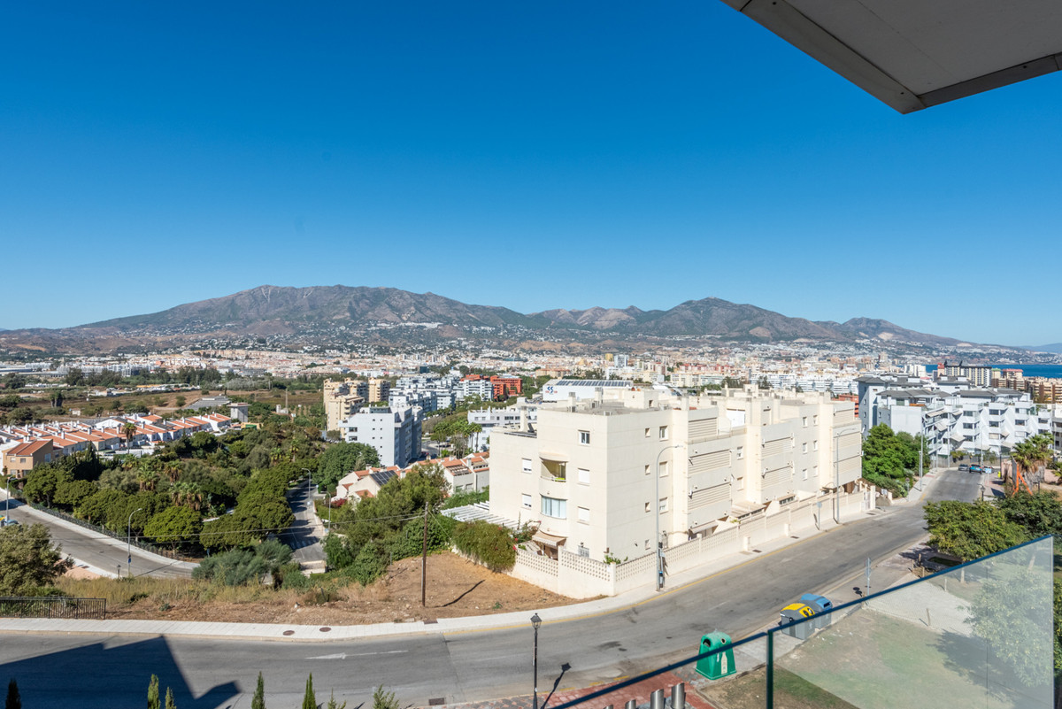2 Bed Apartment for sale in Fuengirola Costa Del Sol, Málaga, Spain