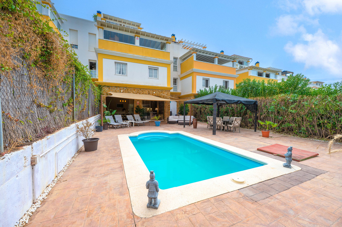 3 Bed Townhouse for sale in Mijas Costa Costa Del Sol, Málaga, Spain