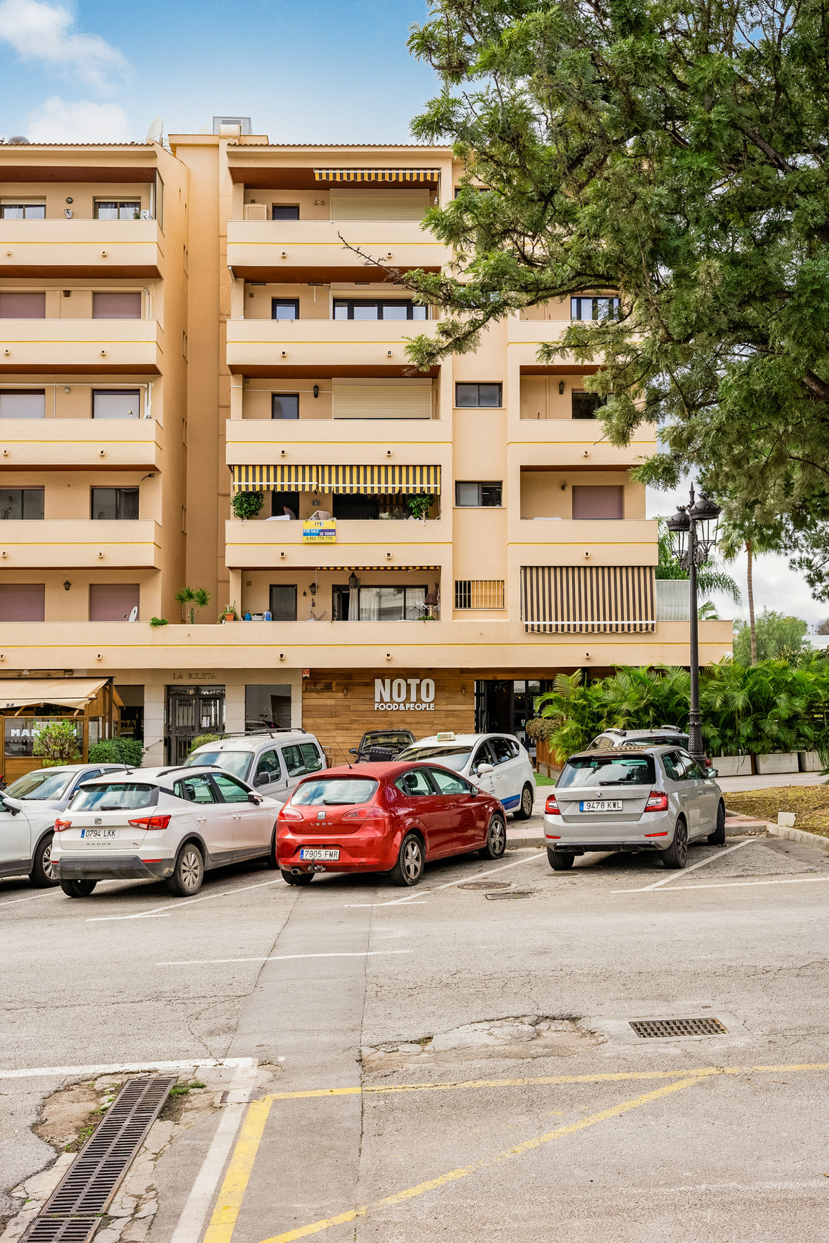 Se vende Apartamento Planta Media de 2 dormitorios en Costa Del Sol, Málaga, España