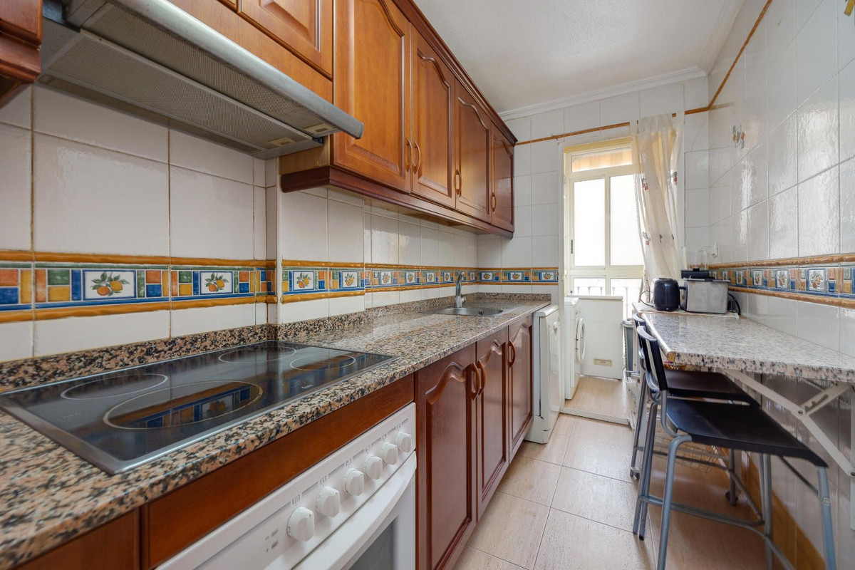 Se vende Apartamento Planta Media de 3 dormitorios en Costa Blanca, Alicante, España