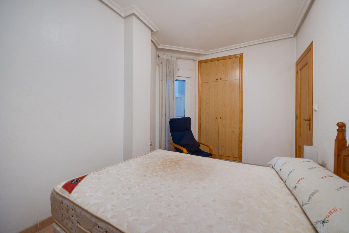 Se vende Apartamento Planta Media de 3 dormitorios en Costa Blanca, Alicante, España
