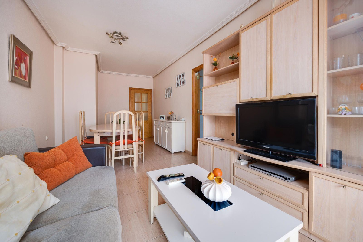 Se vende Apartamento Planta Media de 3 dormitorios en Costa Blanca, Alicante, España