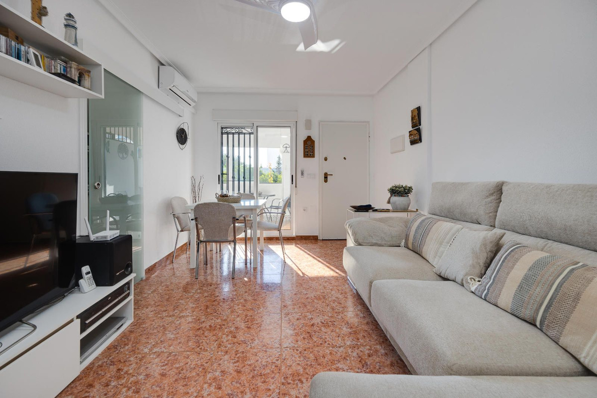 Se vende Bungalow de 2 dormitorios en Costa Blanca, Alicante, España