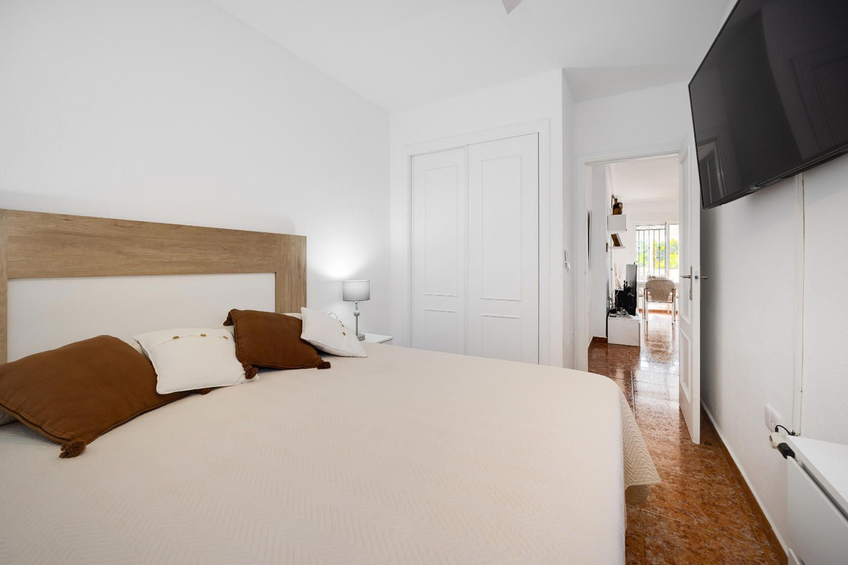 Se vende Bungalow de 2 dormitorios en Costa Blanca, Alicante, España