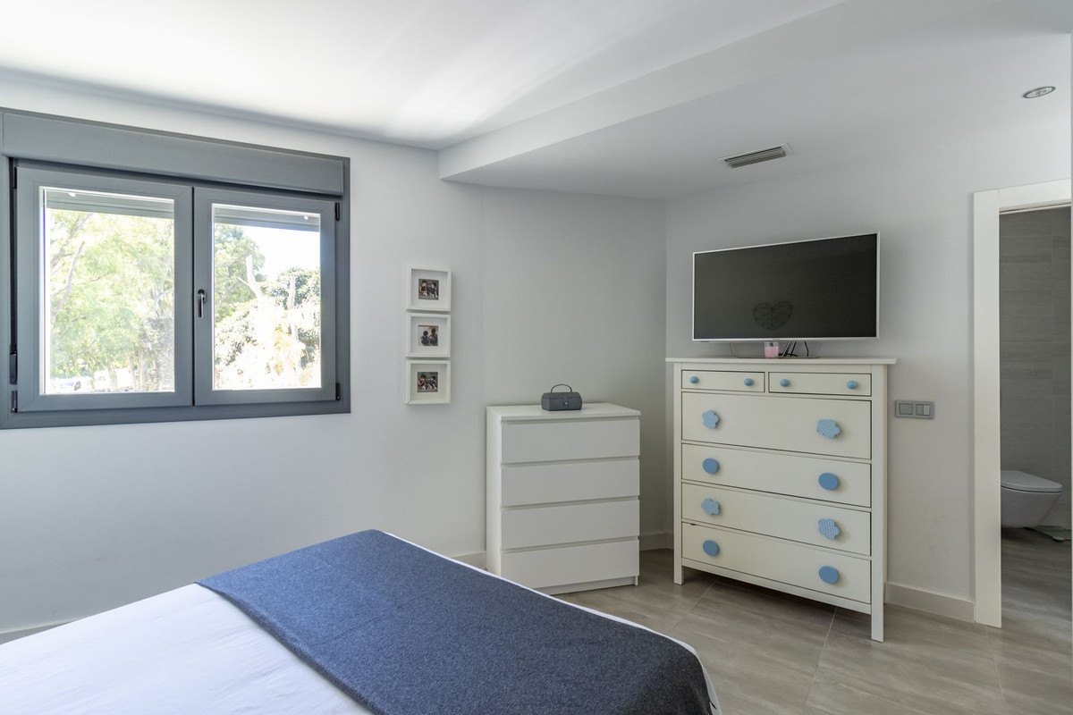 3 Bed Townhouse for sale in San Pedro De Alcántara Costa Del Sol, Málaga, Spain