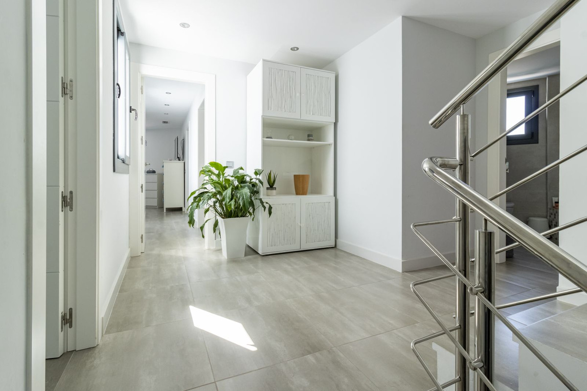 3 Bed Townhouse for sale in San Pedro De Alcántara Costa Del Sol, Málaga, Spain