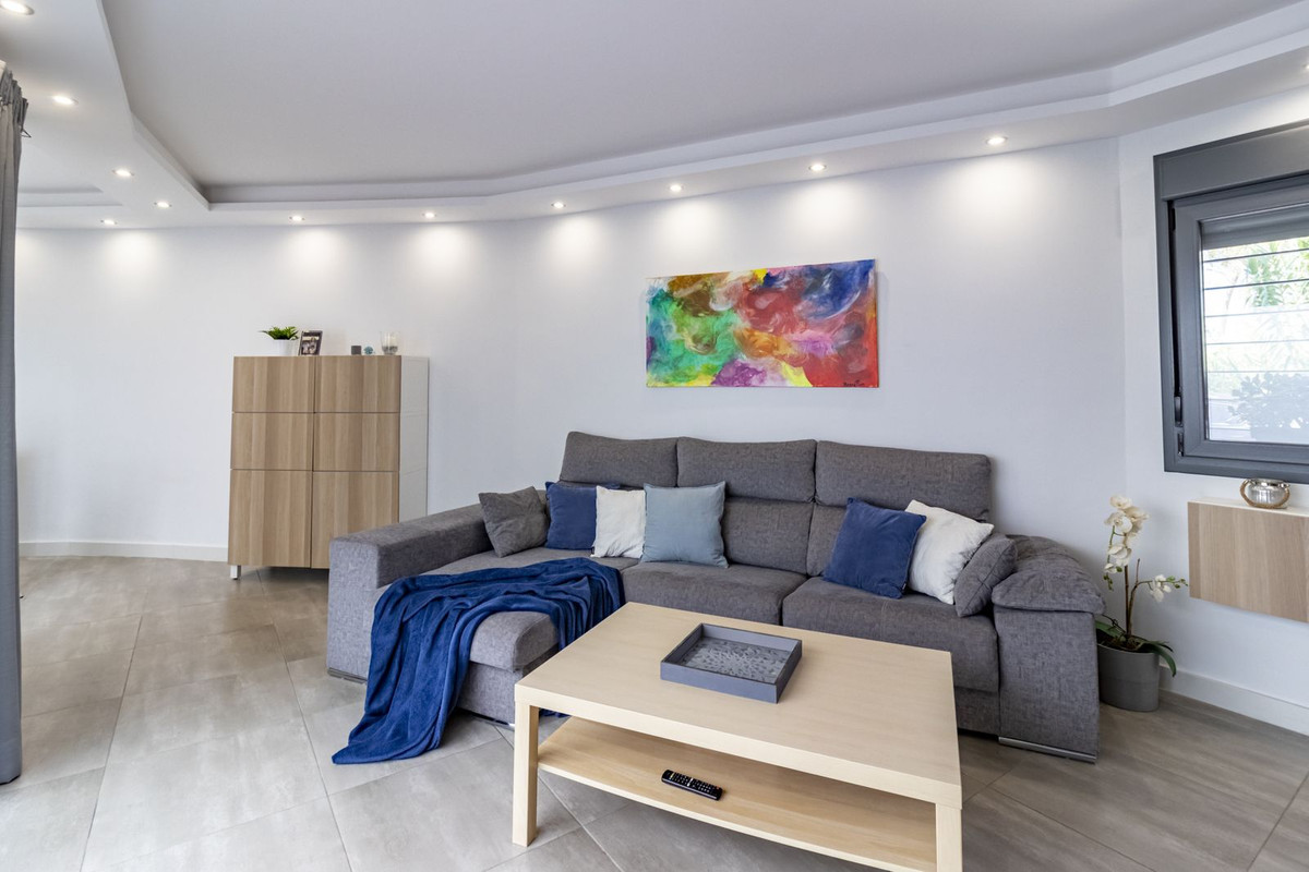 3 Bed Townhouse for sale in San Pedro De Alcántara Costa Del Sol, Málaga, Spain