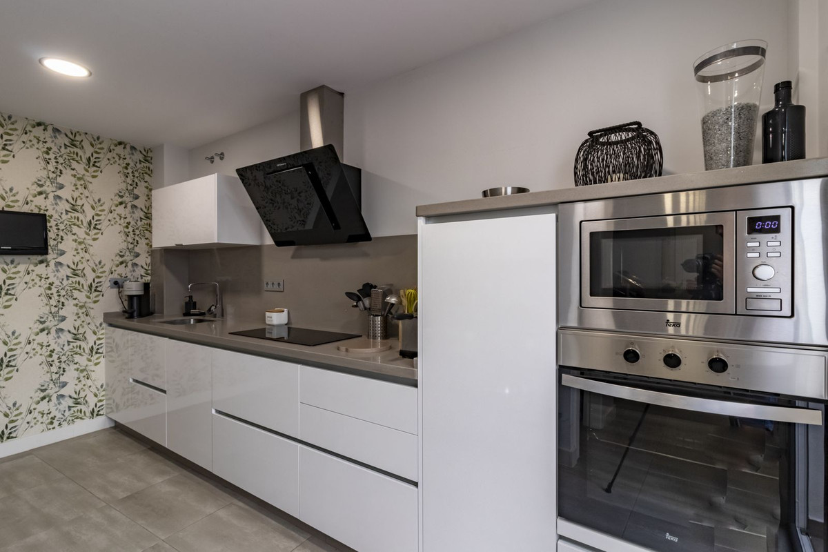 3 Bed Townhouse for sale in San Pedro De Alcántara Costa Del Sol, Málaga, Spain