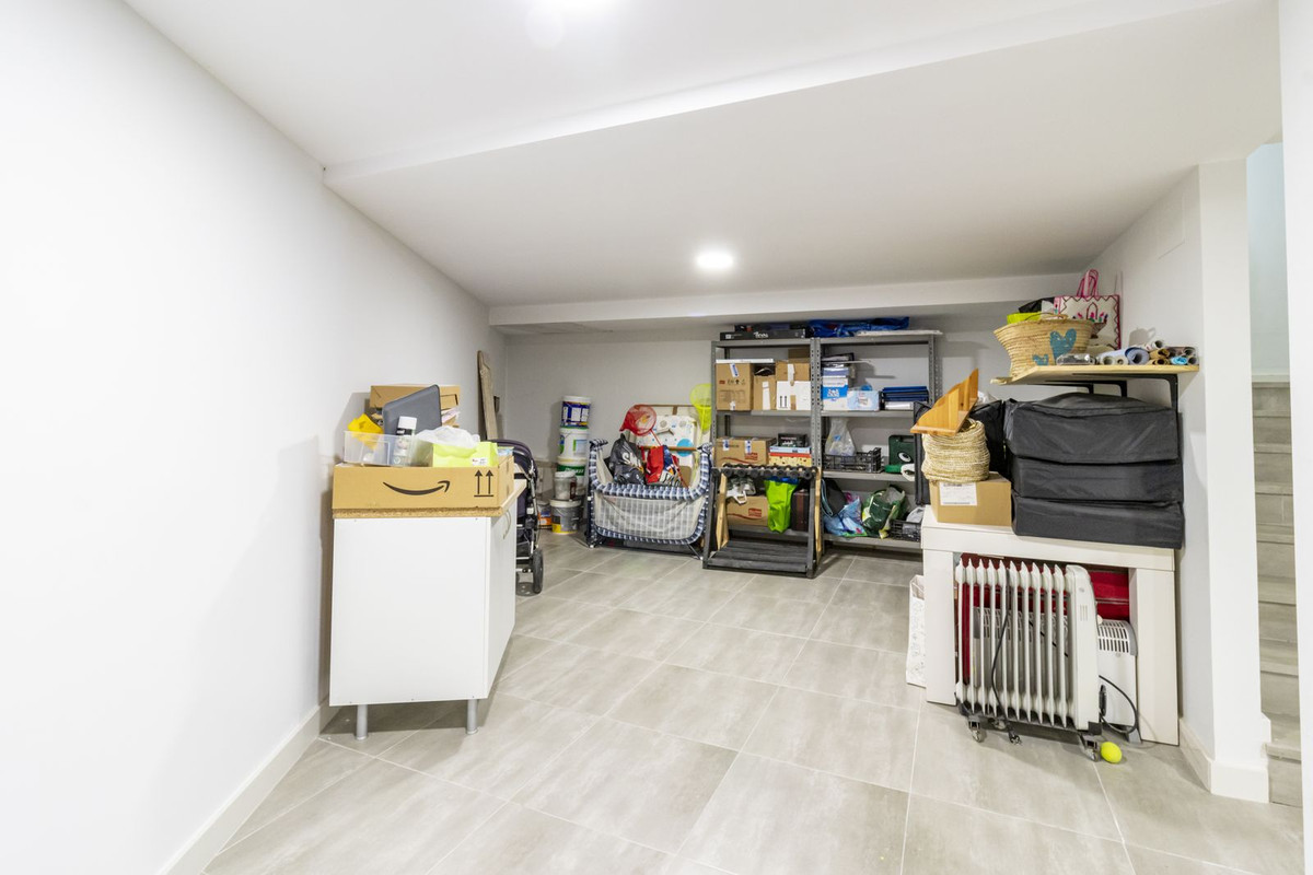 3 Bed Townhouse for sale in San Pedro De Alcántara Costa Del Sol, Málaga, Spain