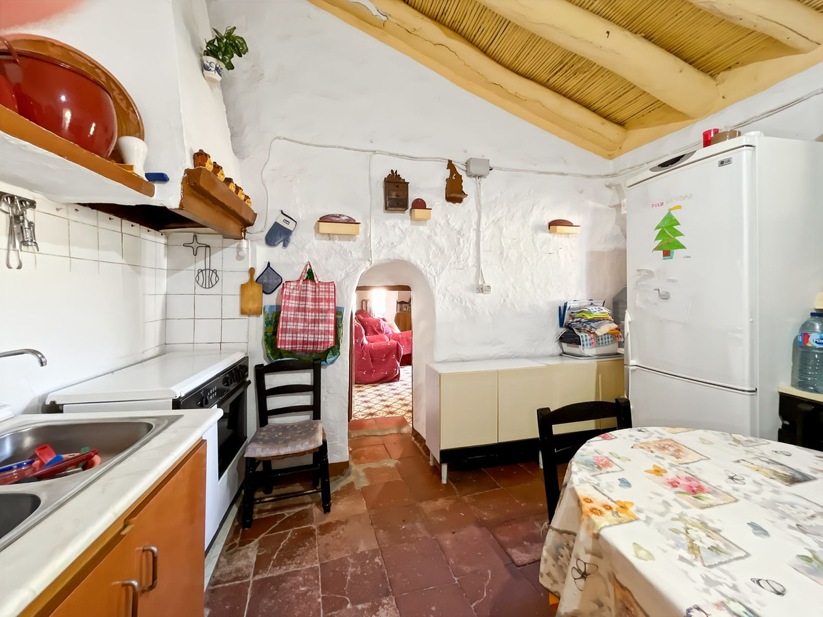 Se vende Finca - Cortijo de 5 dormitorios en Costa Del Sol East, Málaga, España