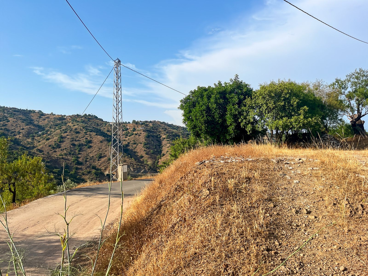 Se vende Finca - Cortijo de 5 dormitorios en Costa Del Sol East, Málaga, España