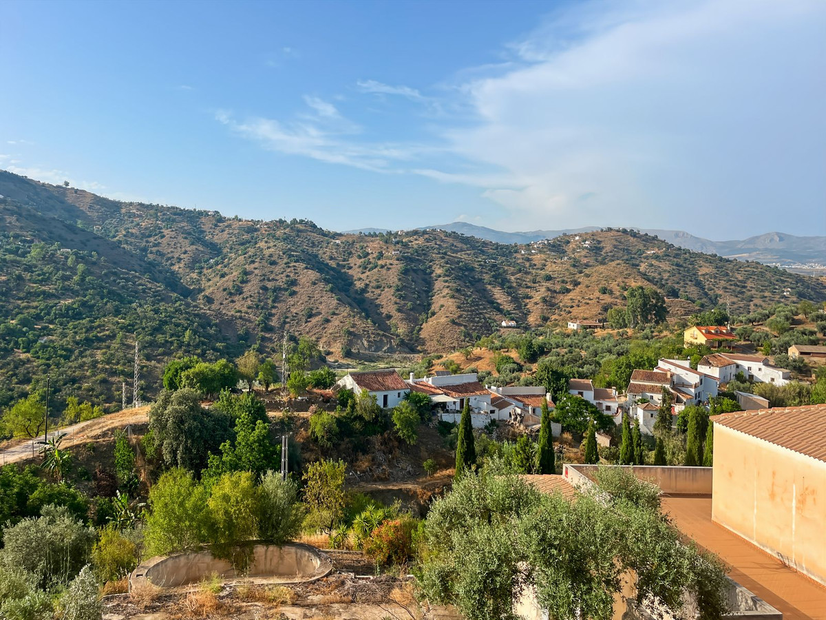 Se vende Finca - Cortijo de 5 dormitorios en Costa Del Sol East, Málaga, España