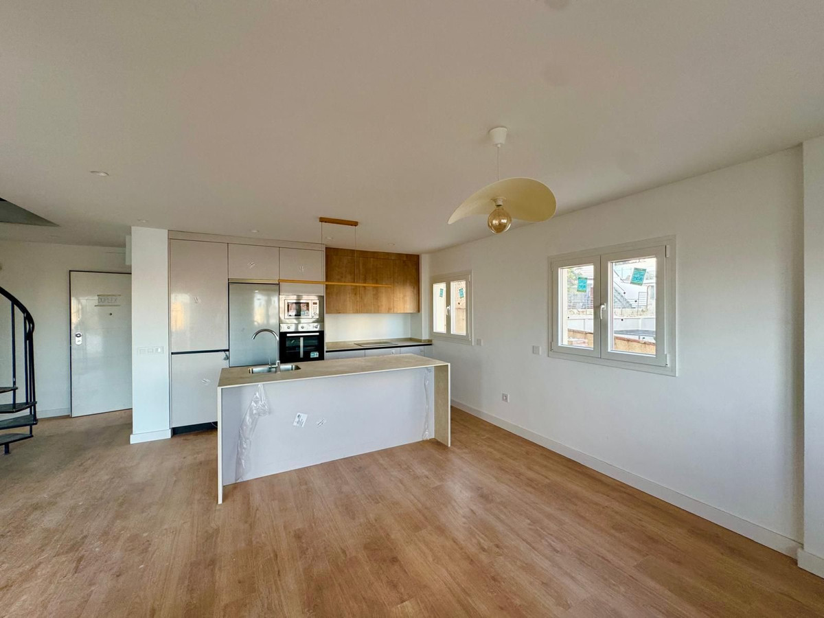 Se vende Dúplex de 3 dormitorios en Costa Del Sol, Málaga, España