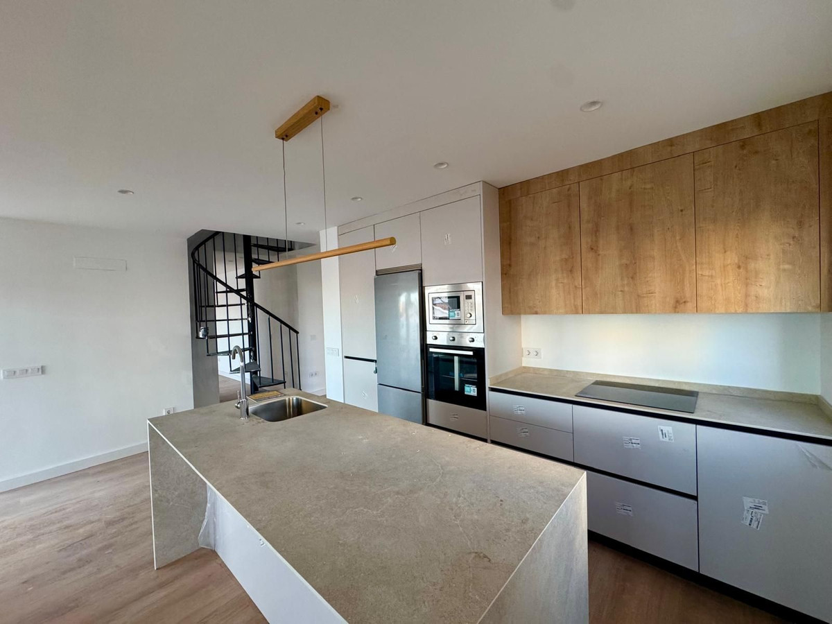 Se vende Dúplex de 3 dormitorios en Costa Del Sol, Málaga, España