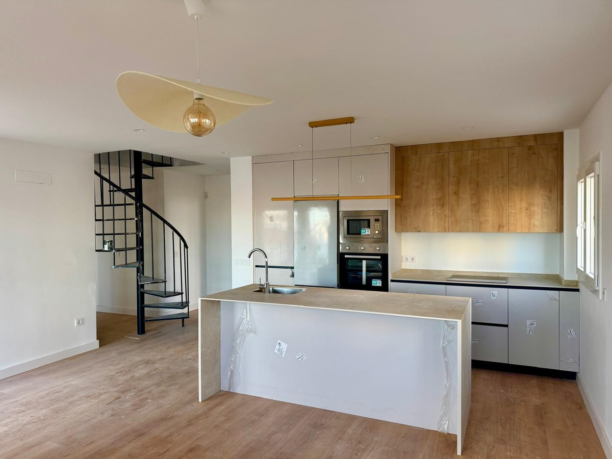 Se vende Dúplex de 3 dormitorios en Costa Del Sol, Málaga, España