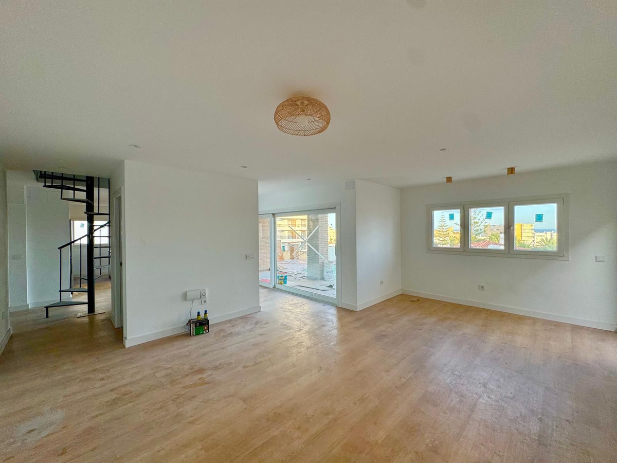 Se vende Dúplex de 3 dormitorios en Costa Del Sol, Málaga, España