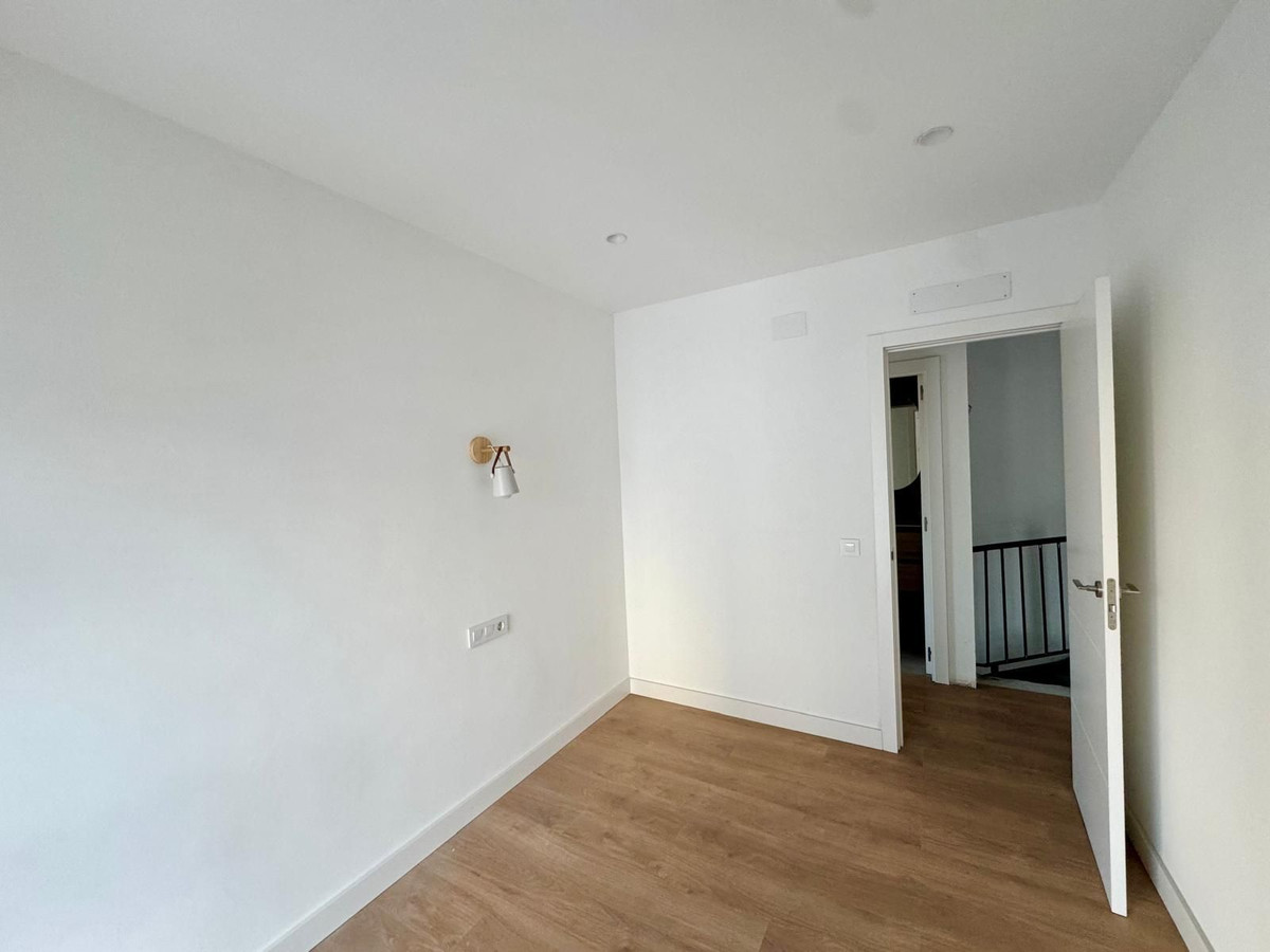 Se vende Dúplex de 3 dormitorios en Costa Del Sol, Málaga, España