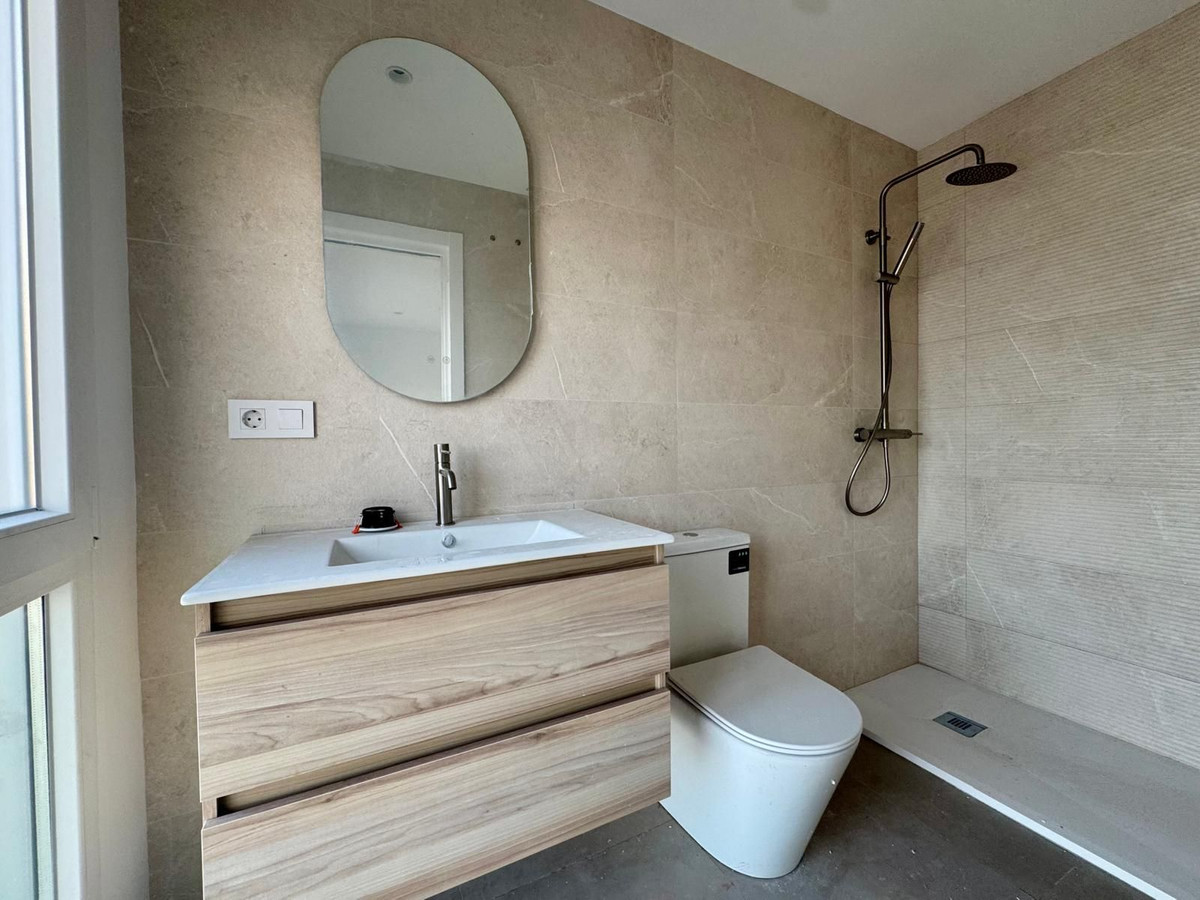 Se vende Dúplex de 3 dormitorios en Costa Del Sol, Málaga, España