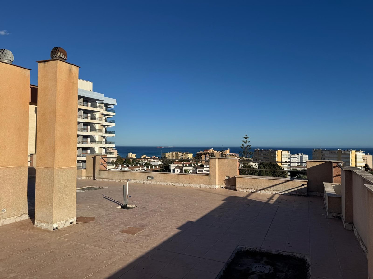 Se vende Dúplex de 3 dormitorios en Costa Del Sol, Málaga, España