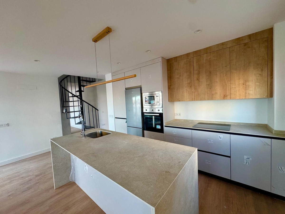 Se vende Dúplex de 3 dormitorios en Costa Del Sol, Málaga, España