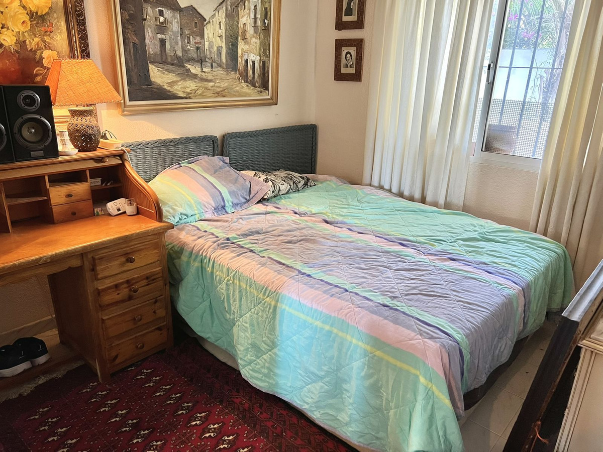 Se vende Apartamento en Planta Última de 2 dormitorios en Costa Del Sol, Málaga, España