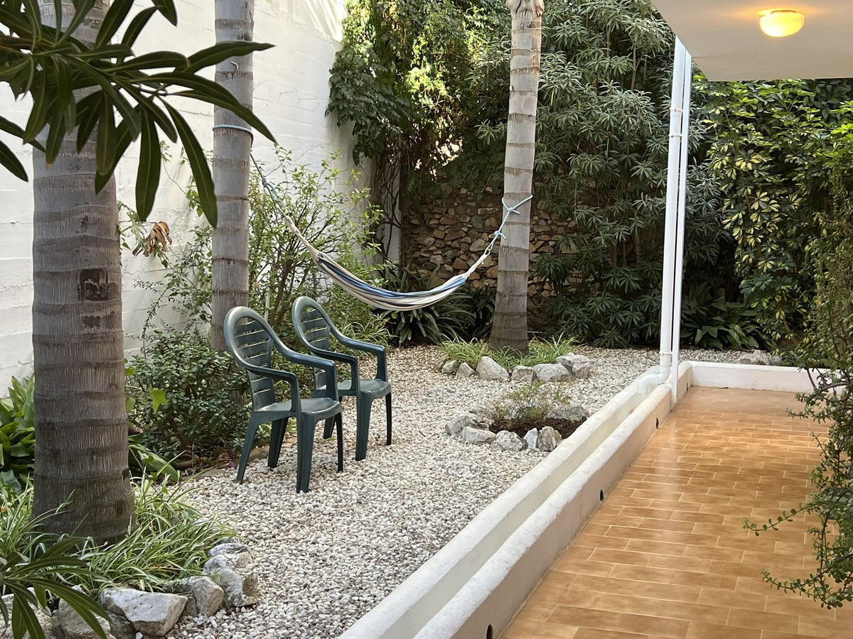 Se vende Apartamento en Planta Última de 2 dormitorios en Costa Del Sol, Málaga, España