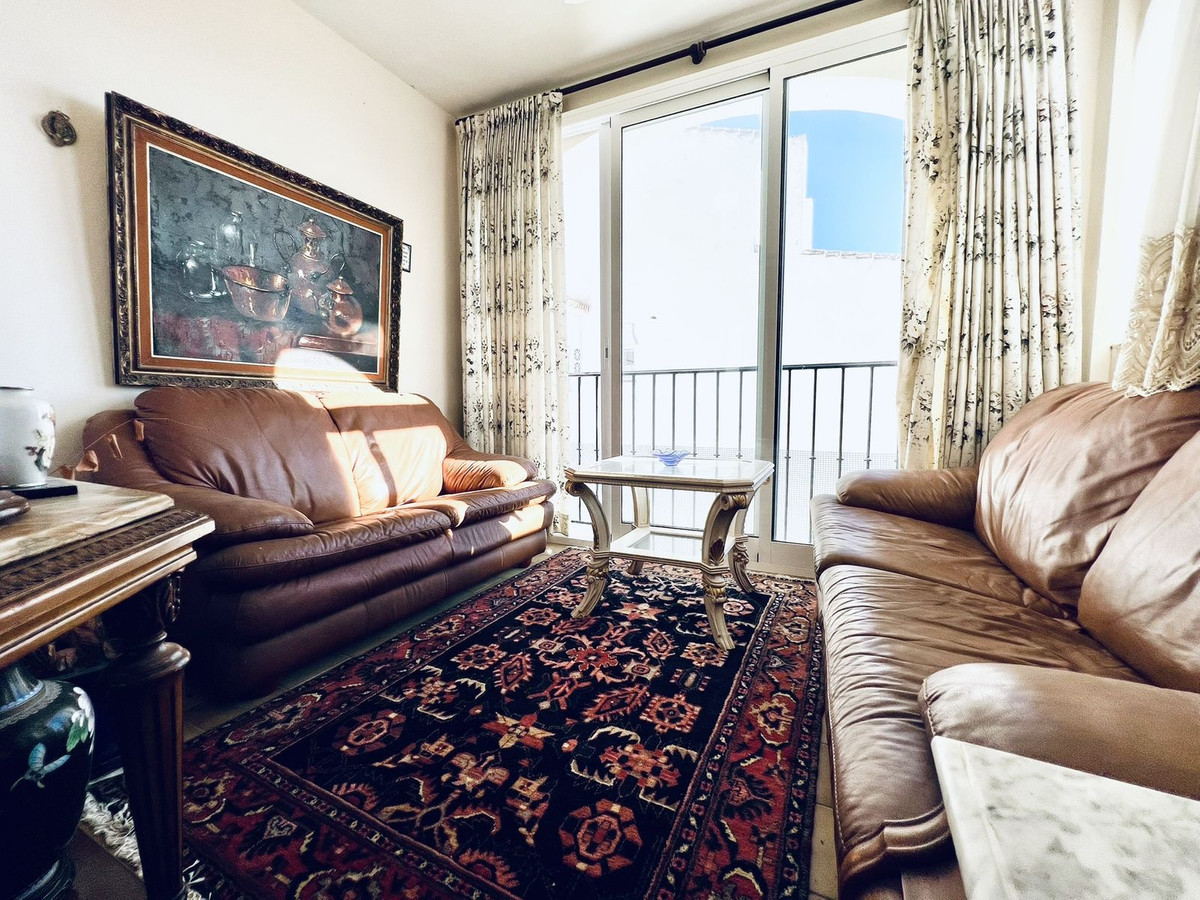 Se vende Apartamento en Planta Última de 2 dormitorios en Costa Del Sol, Málaga, España