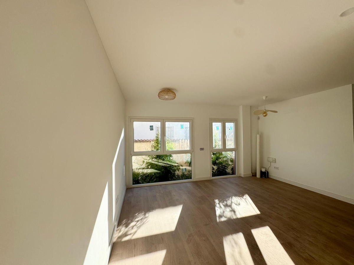 1 Bed Apartment for sale in Torremolinos Costa Del Sol, Málaga, Spain