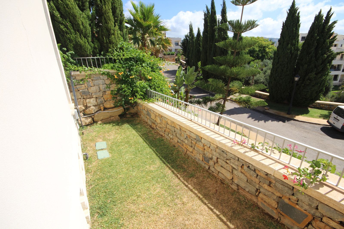 3 Bed Apartment for sale in Los Monteros Costa Del Sol, Málaga, Spain
