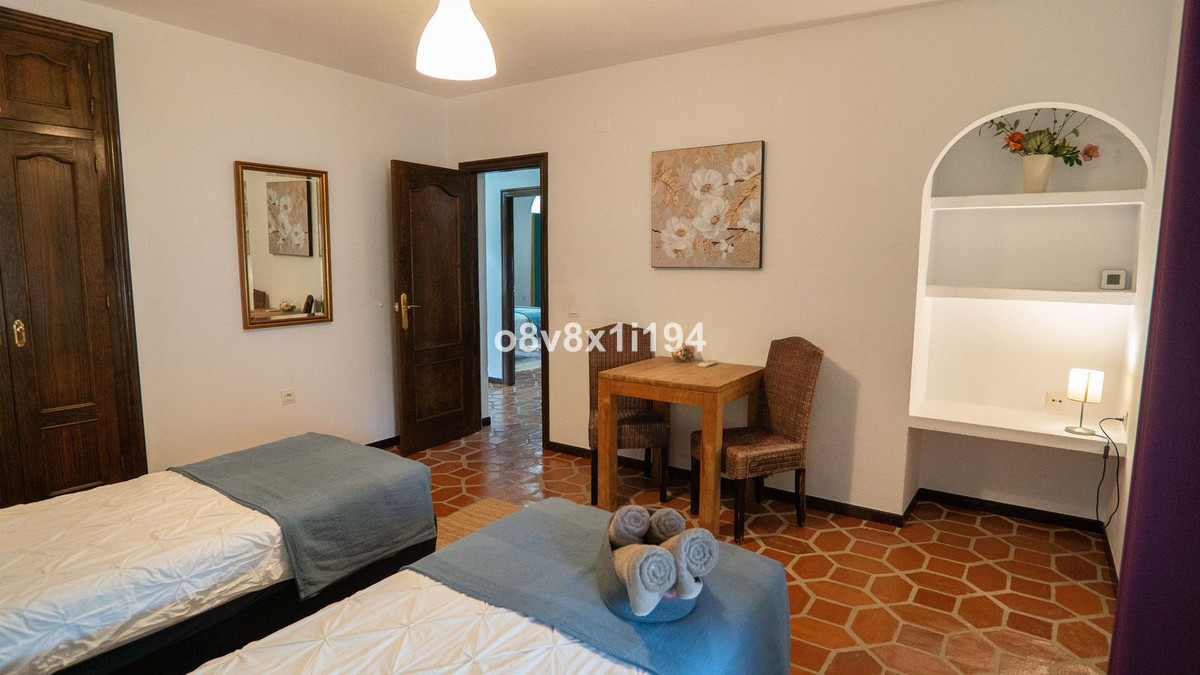 4 Bed Townhouse for sale in Alhaurín De La Torre Costa Del Sol, Málaga, Spain