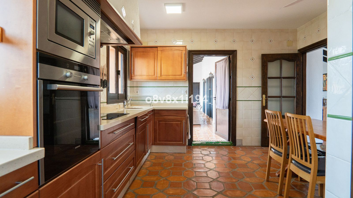 4 Bed Townhouse for sale in Alhaurín De La Torre Costa Del Sol, Málaga, Spain
