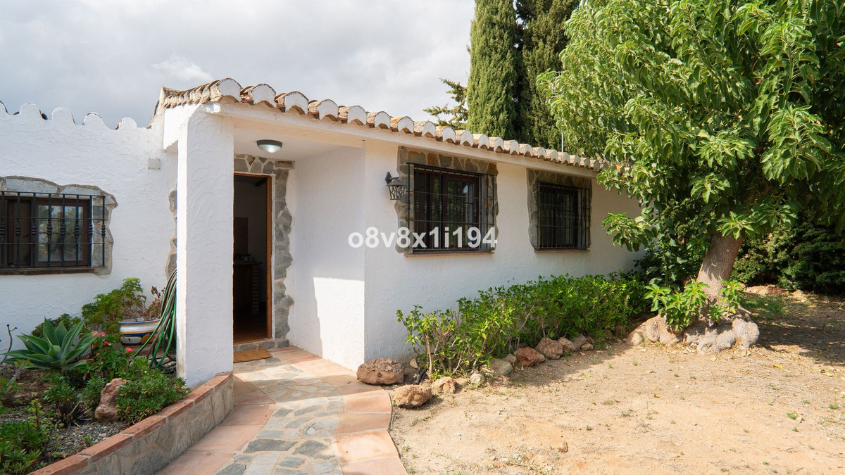 4 Bed Townhouse for sale in Alhaurín De La Torre Costa Del Sol, Málaga, Spain