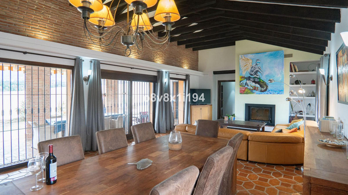 4 Bed Townhouse for sale in Alhaurín De La Torre Costa Del Sol, Málaga, Spain