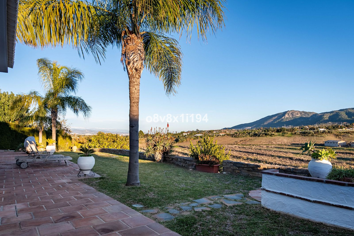 4 Bed Townhouse for sale in Alhaurín De La Torre Costa Del Sol, Málaga, Spain
