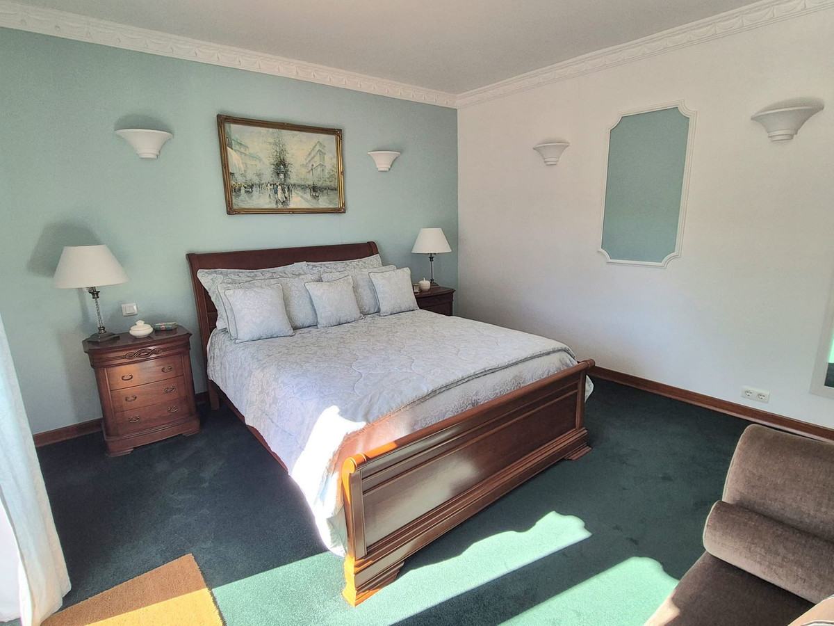 4 Bed Townhouse for sale in Coín Costa Del Sol, Málaga, Spain