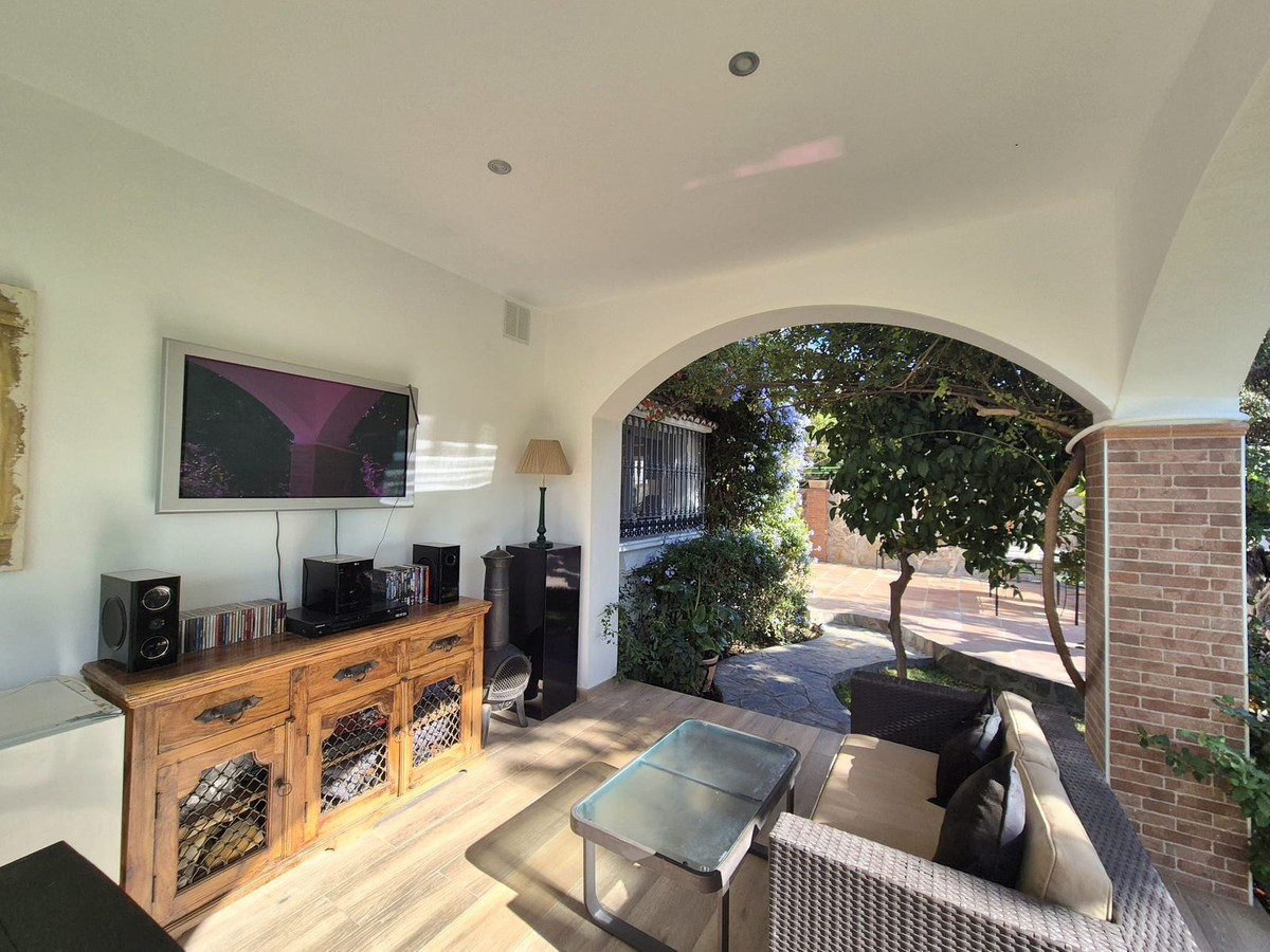 4 Bed Townhouse for sale in Coín Costa Del Sol, Málaga, Spain