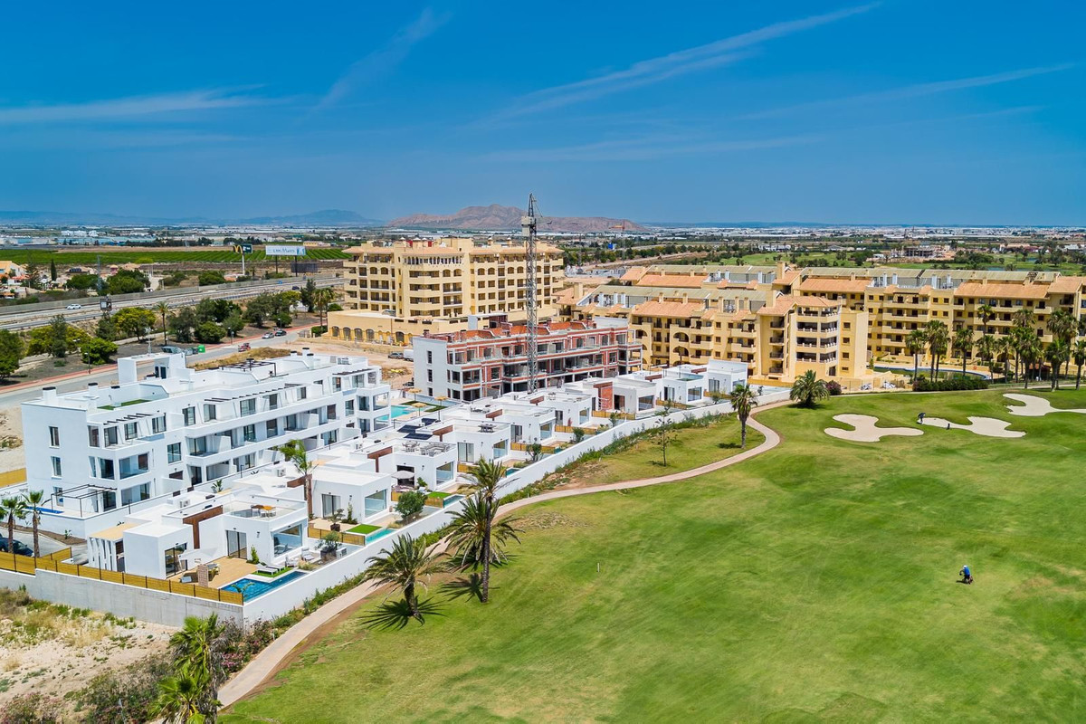 Se vende Villa - Chalet de 3 dormitorios en Costa Blanca, Alicante, España