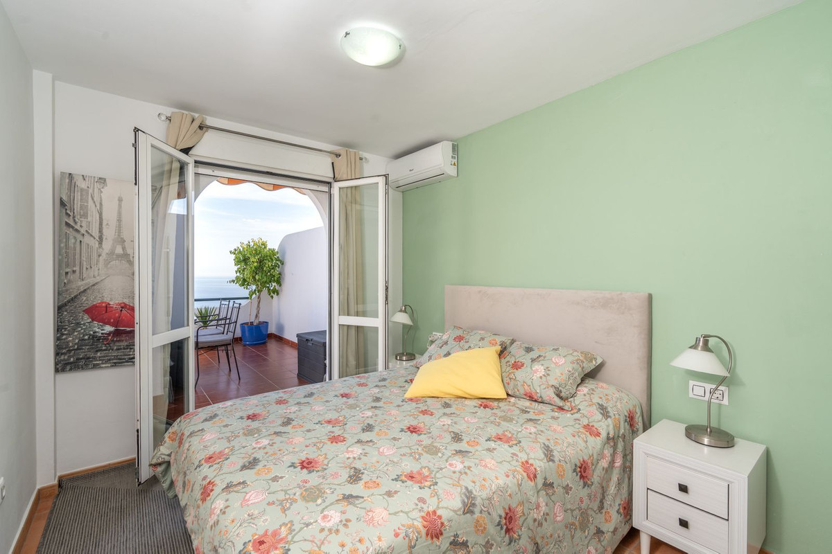3 Bed Apartment for sale in Benalmadena Costa Del Sol, Málaga, Spain