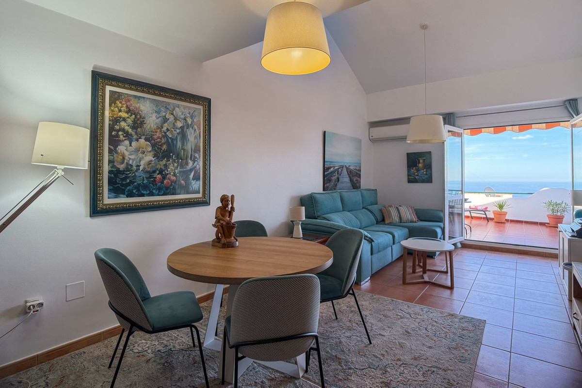 3 Bed Apartment for sale in Benalmadena Costa Del Sol, Málaga, Spain